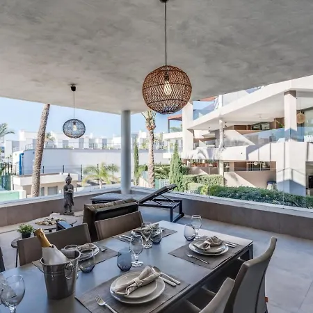 Rust En Luxe In The Apartment Estepona